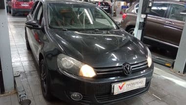 Volkswagen Golf 2012 года, 164 000 км - вид 2
