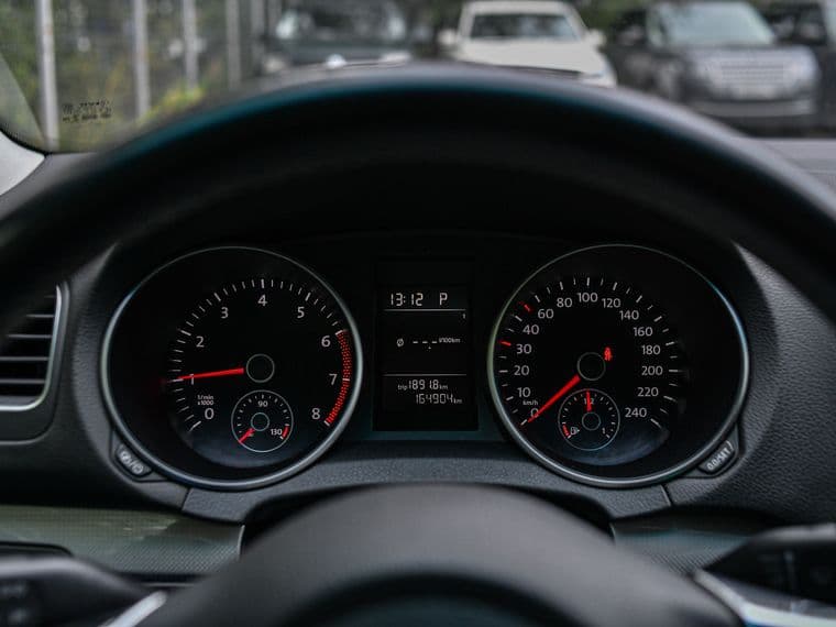 Volkswagen Golf, 2012 - вид 4