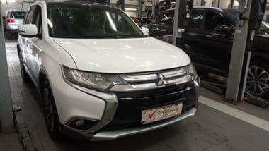 Mitsubishi Outlander 2016 года, 260 009 км - вид 2