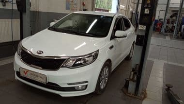 KIA Rio 2015 года, 154 870 км - вид 1