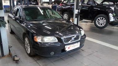 Volvo S60 2007 года, 328 043 км - вид 2