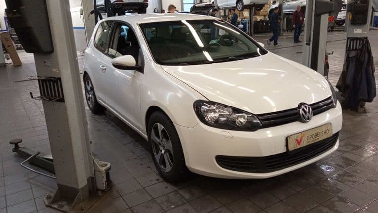 Volkswagen Golf, 2011 - вид 1