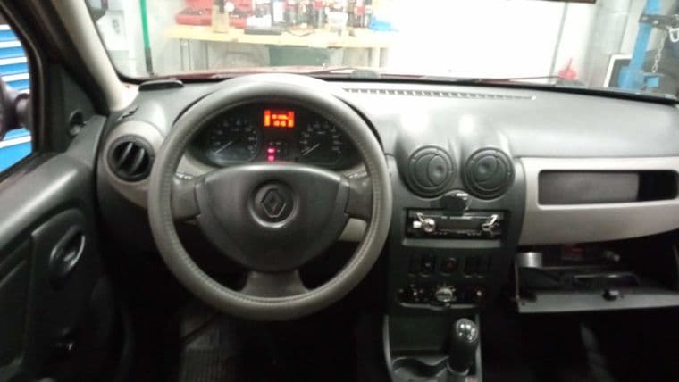 Renault Sandero, 2011 - вид 4