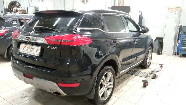 Geely Atlas, 2018 - вид 2