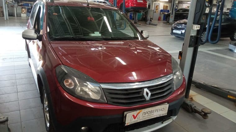 Renault Sandero Stepway, 2013 - вид 1