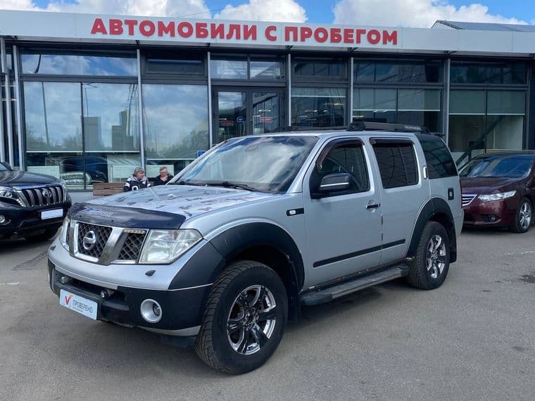 Nissan Pathfinder, 2007