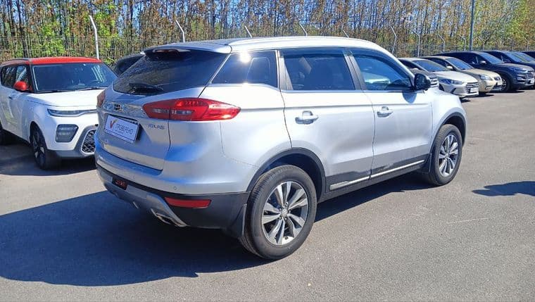 Geely Atlas, 2021 - вид 3