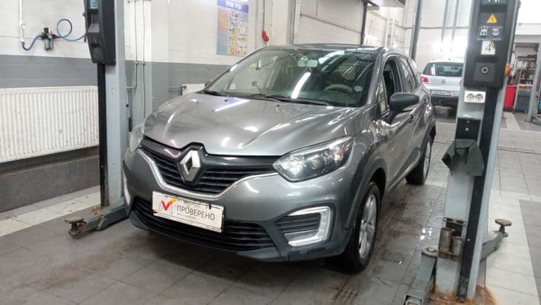 Renault Kaptur 2017 года, 121 102 км - вид 1