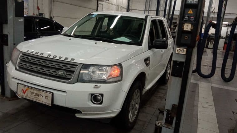 Land Rover Freelander 2013 года, 220 860 км - вид 1