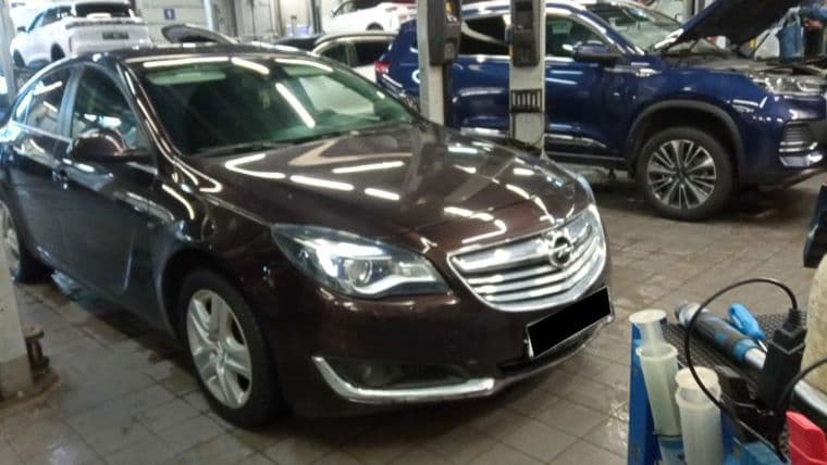 Opel Insignia 2013 года, 151 470 км - вид 2