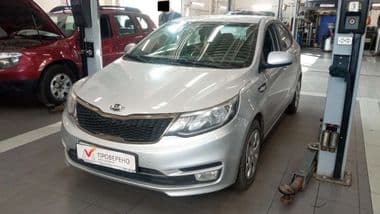 KIA Rio 2015 года, 96 333 км - вид 1