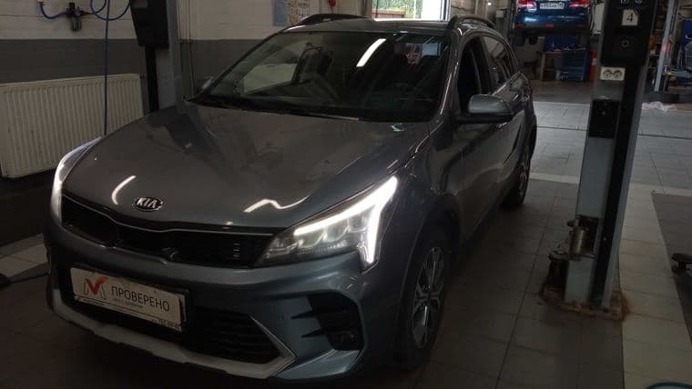 KIA Rio X 2020 года, 50 000 км - вид 2