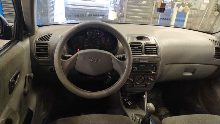 Hyundai Accent, 2006 - вид 4
