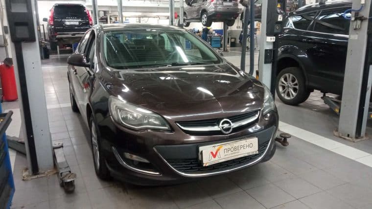 Opel Astra, 2013 - вид 1