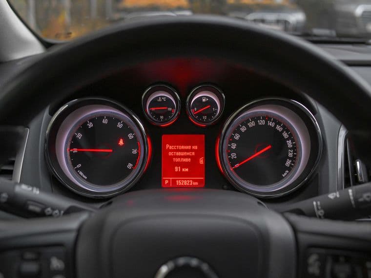 Opel Astra, 2013 - вид 4