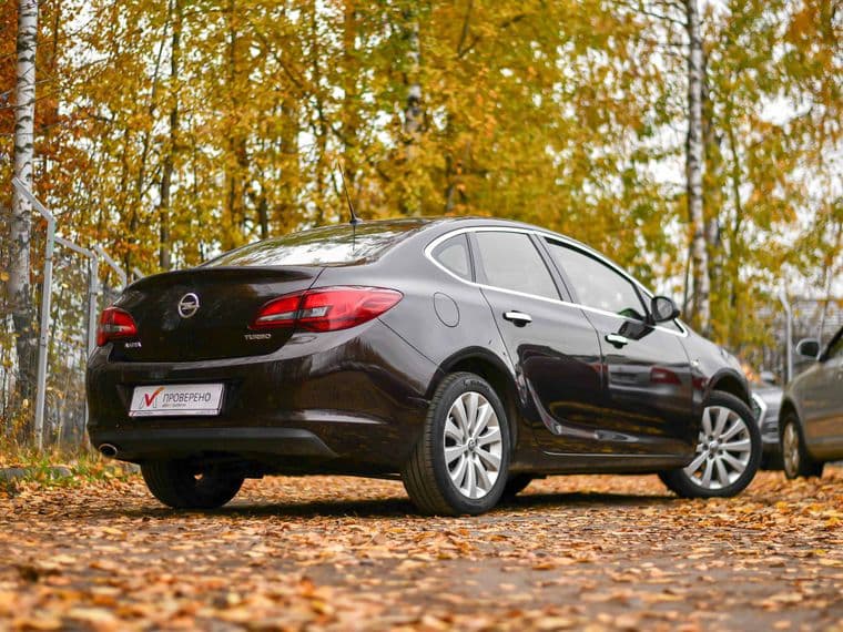 Opel Astra, 2013 - вид 1