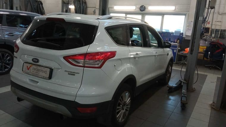 Ford Kuga, 2015 - вид 1