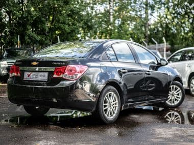 Chevrolet Cruze 2010 года, 306 020 км - вид 2