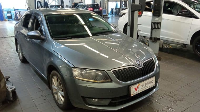 Skoda Octavia 2015 года, 151 200 км - вид 2