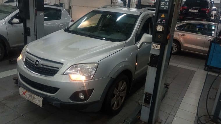 Opel Antara 2012 года, 215 964 км - вид 1