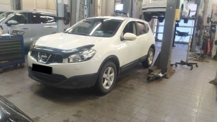 Nissan Qashqai 2010 года, 175 550 км - вид 1