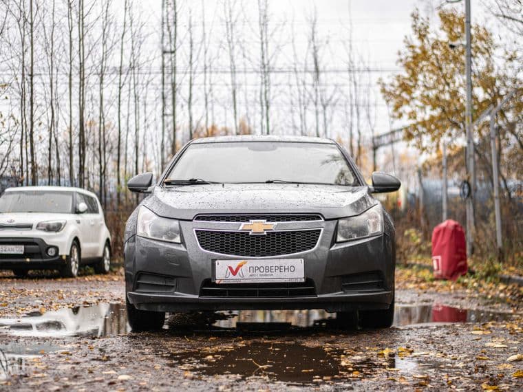 Chevrolet Cruze, 2011 - вид 2