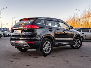 Geely Atlas 2018 года, 139 257 км - вид 2