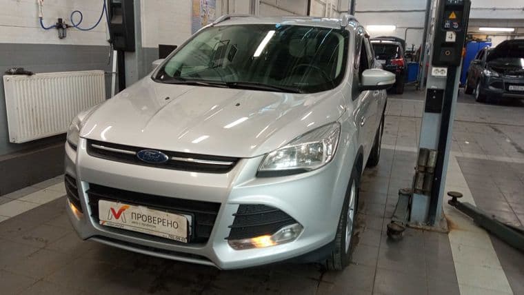 Ford Kuga, 2016