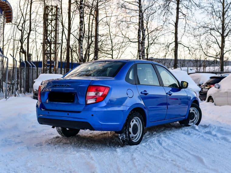 ВАЗ (LADA) Granta 2021 года, 65 120 км - вид 2