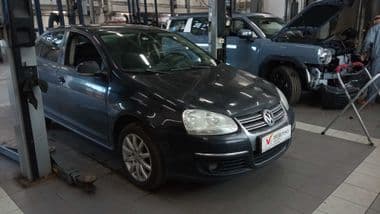 Volkswagen Jetta 2010 года, 274 561 км - вид 2