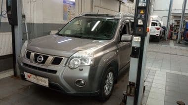 Nissan X-Trail 2014 года, 150 506 км | VIN 28576 - вид 1