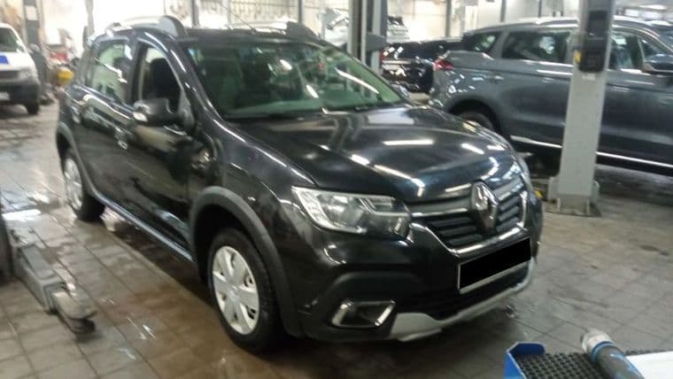 Renault Sandero Stepway 2020 года, 85 662 км - вид 2