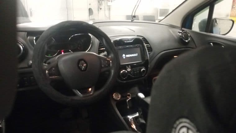 Renault Kaptur, 2018 - вид 4