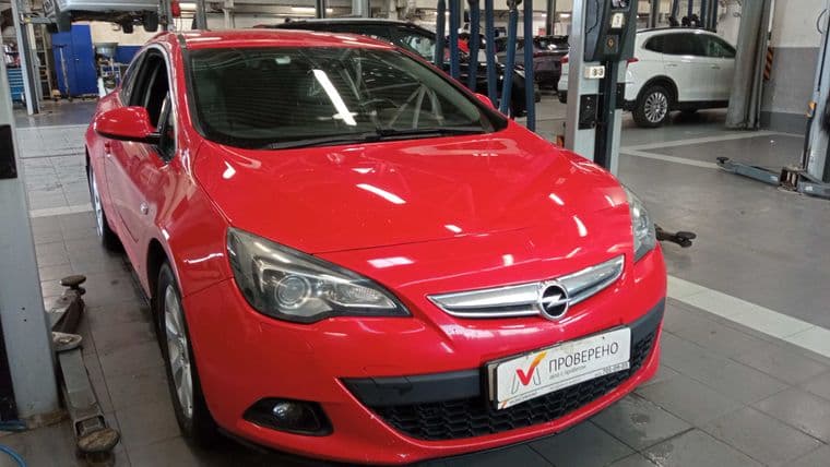 Opel Astra GTC, 2011 - вид 1