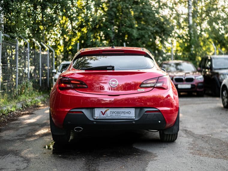 Opel Astra GTC, 2011 - вид 3