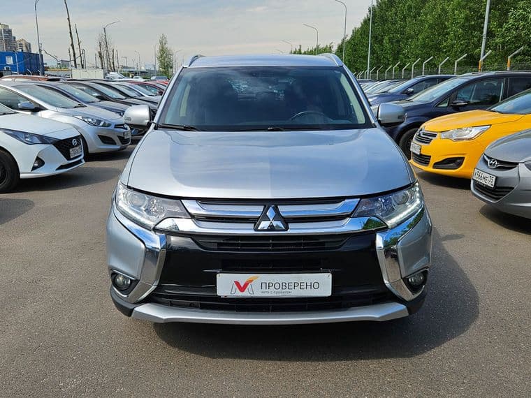 Mitsubishi Outlander 2018 года, 164 723 км - вид 2