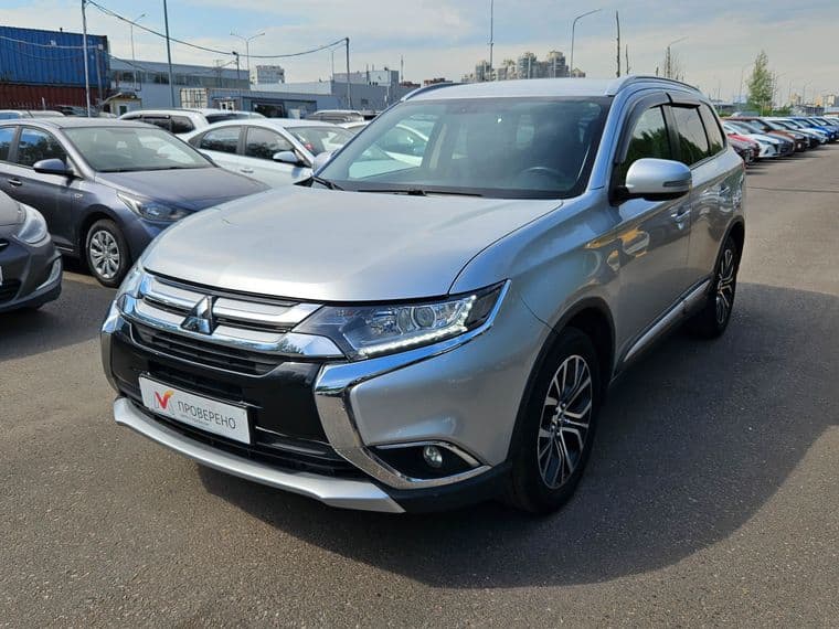 Mitsubishi Outlander 2018 года, 164 723 км - вид 1