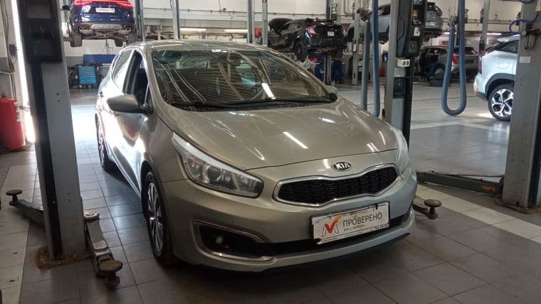 KIA Ceed 2015 года, 191 163 км - вид 2