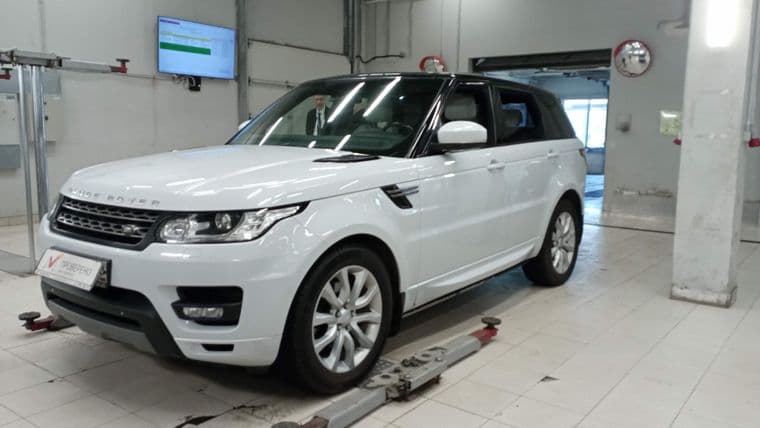 Land Rover Range Rover Sport 2016 года, 160 809 км - вид 1