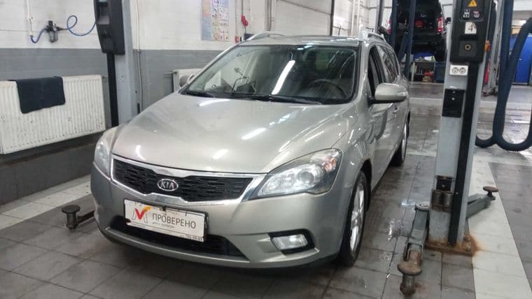 KIA Ceed 2010 года, 143 149 км - вид 1