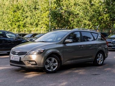 KIA Ceed 2010 года, 143 149 км | VIN 03584 - вид 1