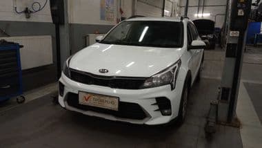 KIA Rio X 2020 года, 154 000 км - вид 1