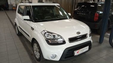 KIA Soul 2012 года, 168 917 км - вид 2