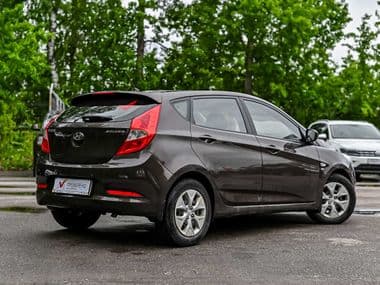 Hyundai Solaris 2015 года, 125 007 км - вид 2