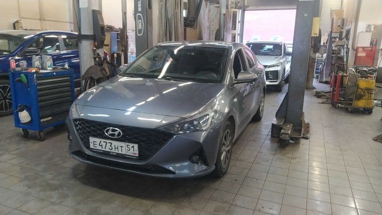 Hyundai Solaris 2021 года, 76 294 км - вид 1