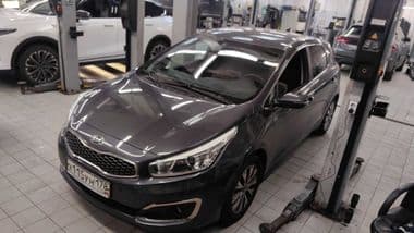KIA Ceed 2017 года, 69 389 км - вид 1