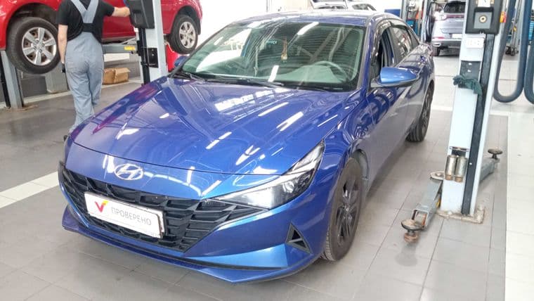 Hyundai Elantra, 2021