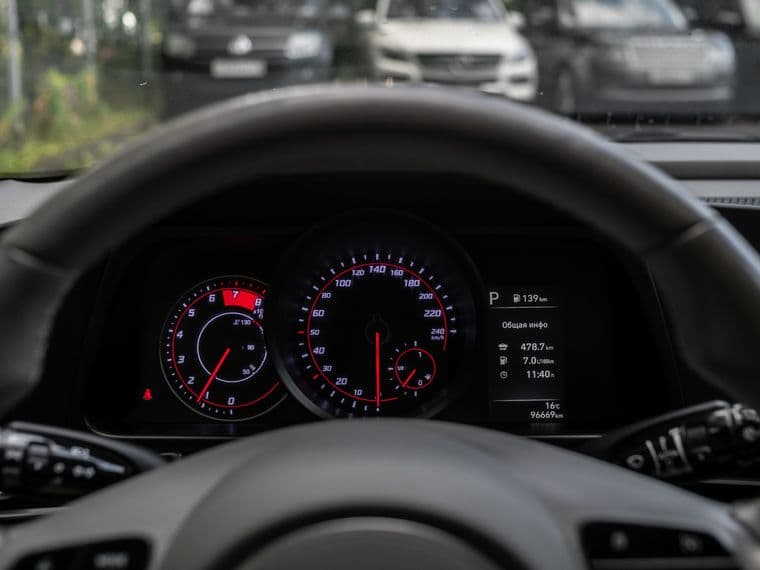 Hyundai Elantra, 2021 - вид 4