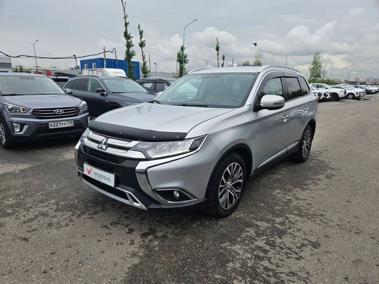 Mitsubishi Outlander, 2018