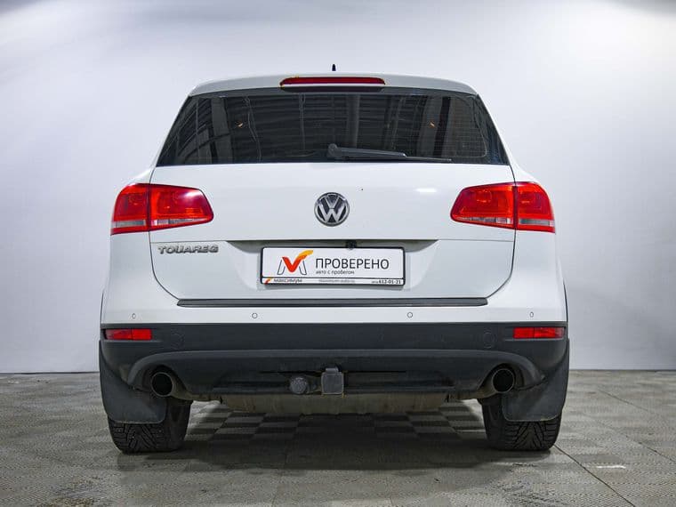 Volkswagen Touareg, 2013 - вид 4